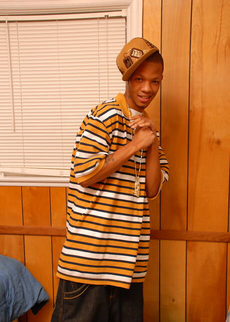 Horny guys Jesse Bryce, Josh Dean and Roald Ekberg in threesome interracial fuck action