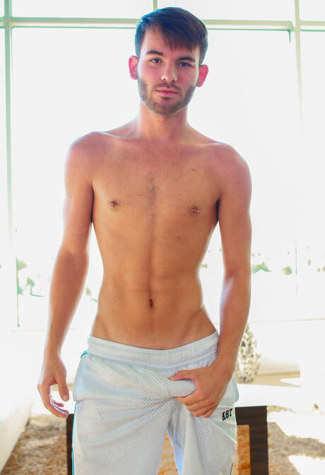 Twink Declan Mclain and pretty boy Mike Edge in hot anal sex