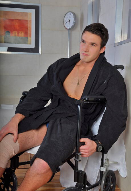 Canadian hunk Trystan Bull and  Keylan Oconnor in cock sucking scene