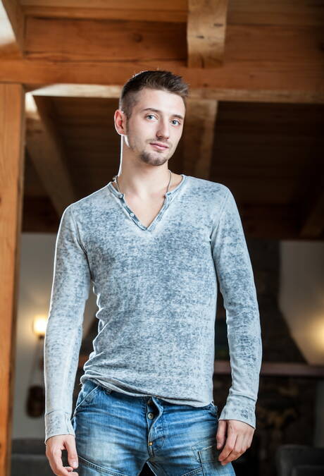 American tough guy Jd Phoenix posing nude and showing hot ass