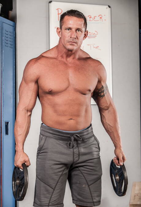 Gay Bodybuilders Pics