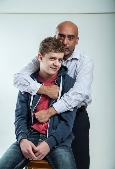 Hunky guy Brian Davilla and american beefcake Ian Levine playing with dick