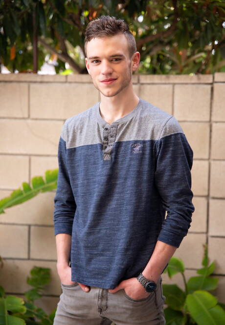 Two american dudes beefcake Scott Finn and superstud Carter Woods in hot ass fuck action outdoor