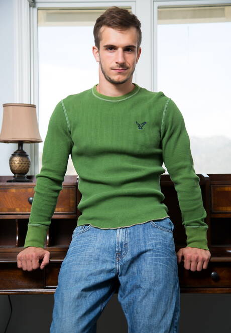 American hairy stud Donte Thick and  Nicholas Ryder drilling an ass