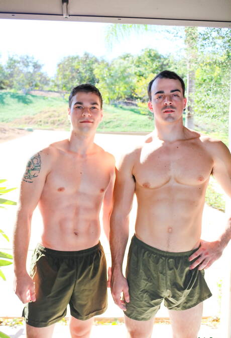 Military Gay Men Pics