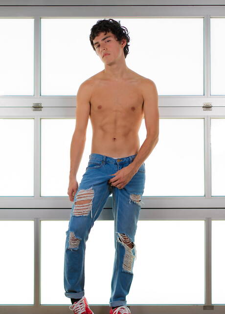 Gay in Jeans Pics