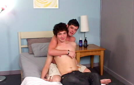 Nice american boys young boy Josh Bensan and young boy Chase Young have a hot sex with fisting