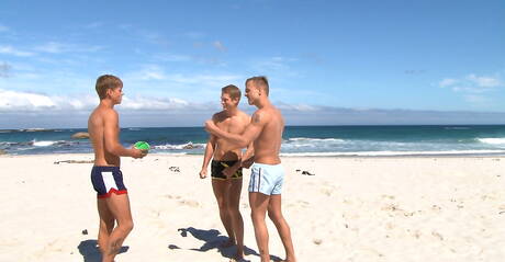 Kevin Warhol, Florian Nemec and Yuri Alpatow have a hot 3some sex on beach