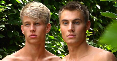 Sexy boys Hoyt Kogan, Torsten Ullman and Nils Tatum have threesome anal sex outside