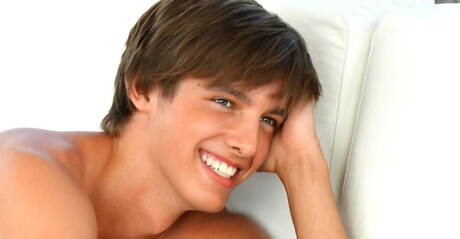 Gay Posing Pics