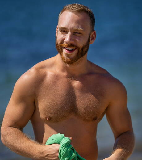 Strong bull Brogan wanking on the beach