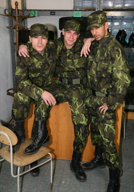 Military Gay Men Pics