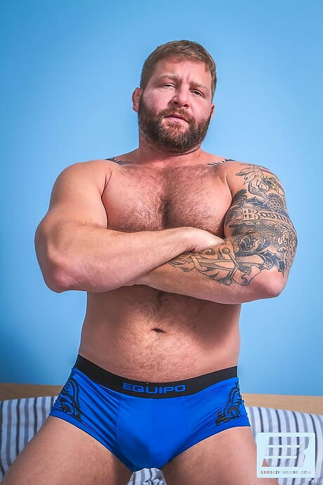 Beefy Kevin David and american hairy bear Colby Jansen banged each other