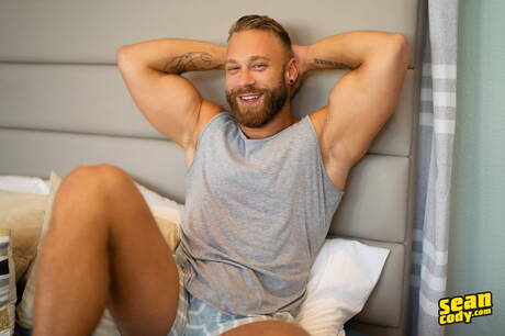 Gay Male Pics