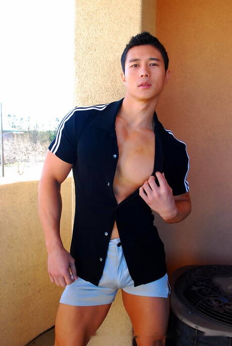 Japanese Gay Pics