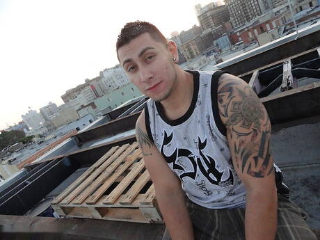 Hunk Lance Blass and american hunk Tristan Mathews have a good sex outside