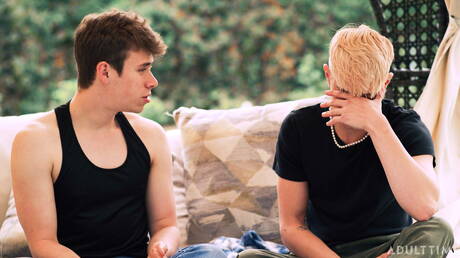 Nasty buddies Chris Damned, Harley Xavier and Adam Awbride in hot 3some ass bang