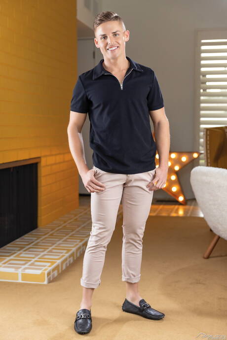 Nice american buddies well-built Jordan Starr and superstud Tyler Rush banged each other