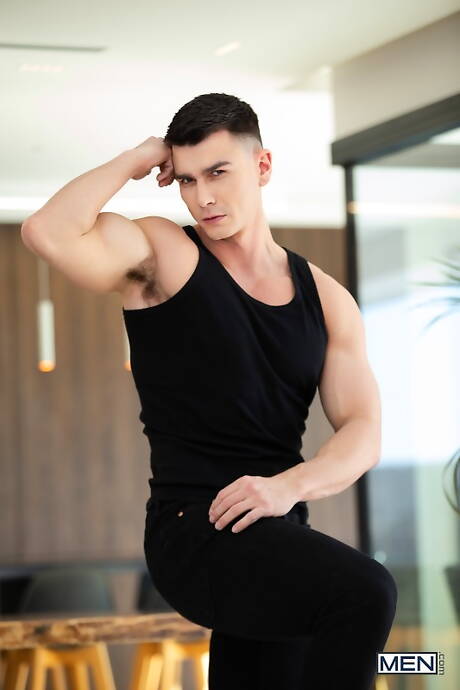 Sexy boys Paddy Obrian, Sir Peter and Mrdeepvoice sucking and screwing each other in kitchen